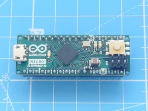 Arduino Microの写真